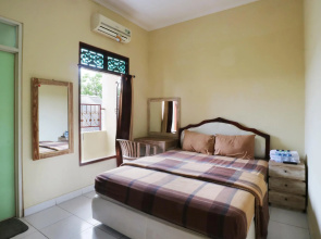 Dharma Gita Guest House
