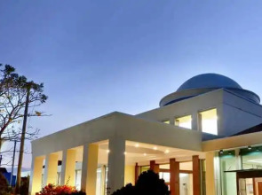 Sahid Azizah Syariah Hotel & Convention