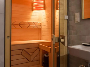 Kvart-Hotel Premier (Кварт-Отель Премьер)