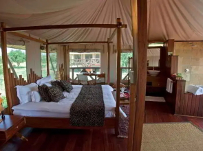 Neptune Mara Rianta Luxury Camp