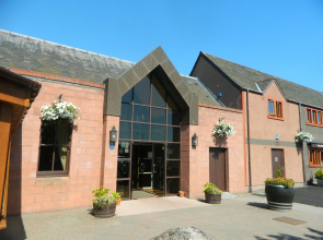 Red House Hotel