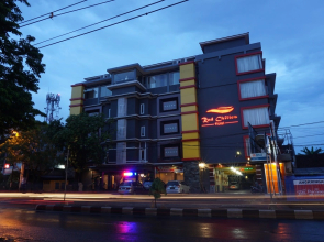 Red Chilies Hotel