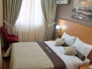 Abel Hotel