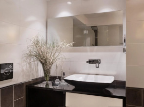 21st Floor 360 Suitop Hotel