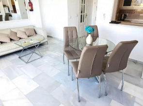 Fantastic 2 Bedroom Apartment for Rent in Skol Marbella 708
