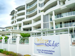 Waters Edge Apartment