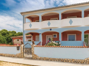 Nice Home in Vodnjan With Wifi and 4 Bedrooms