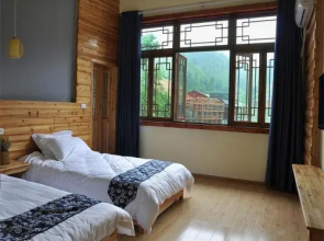 Zhaoxing Dongquan Time Traveller Inn