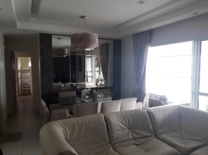Amplo e Confortável Apartamento em Santos