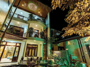 Nana House Homestay