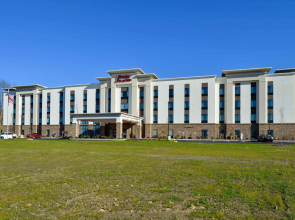 Hampton Inn & Suites Albany-East Greenbush