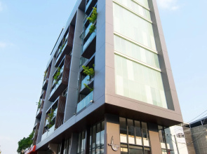 Civic Horizon Hotel & Residence