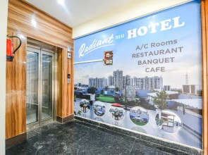 Fabhotel Radiant Blu