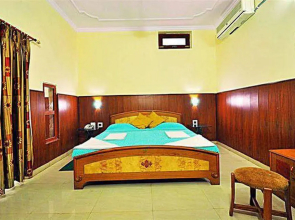 Relax Inn Kathgodam
