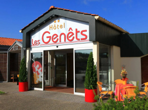Hôtel les Genêts Bayonne