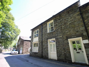 Bakers Retreat spacious 1st floor apartment centrally located in Grasmere