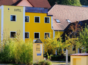 Hotel Schlossresidenz Heitzenhofen