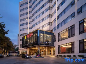 Huaxin Hotel