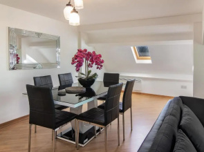 Stunning Church conversion close to the Tower