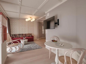Wellnesshotel ...liebes Rot-Flüh