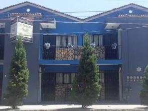 Hotel y Suites Los Alcatraces