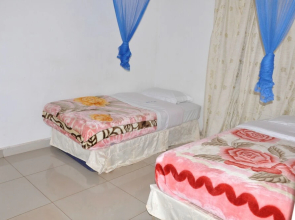 Deira Hotel Mukono