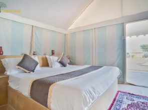 Golden Sand Resort Camp Swimming Pool