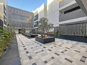 bnbmehomes -2BR with Cinema Room- R42B4