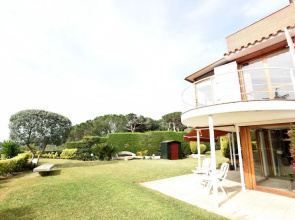 HomeHolidaysRentals Palmeras House - Costa Barcelona