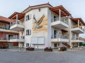 Eagle's Nest City Apartments