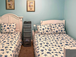Beachfront Murrells Inlet Condo w/ Ocean Views