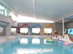 Pacific Regency Hotel Suites