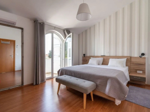 Remarkable 4-bed House in Kaštel Novi