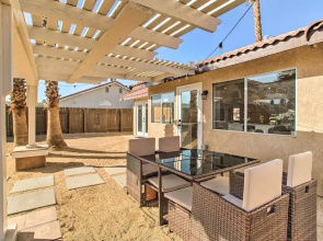2 Mi to Coachella: Indio Getaway w/ Outdoor Oasis!