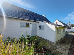 Cozy Holiday Home in Nieuwpoort With Swimming Pool