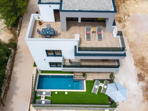 Nice Home in Posedarje With Outdoor Swimming Pool, Wifi and 3 Bedrooms
