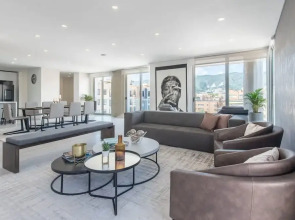 Luxury 4BR in Usaqu n