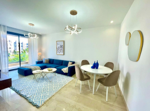 NEW Bright and Luxurious 2bds in Rd Malaga B10
