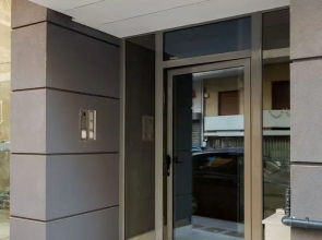 Io Suites