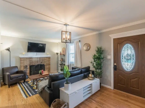 Enchanting historic townhouse by CozySuites