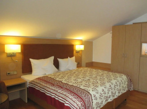 Hotel am Yachthafen