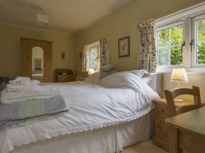 Tawcroft Cottage
