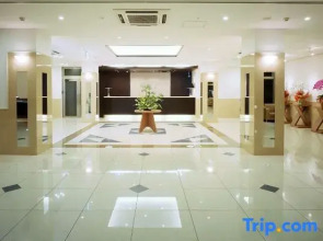 Hotel West Court Amami