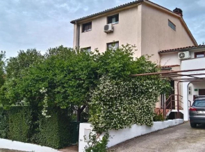 Apartment Drenovica