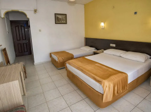 Kleopatra Bebek Hotel