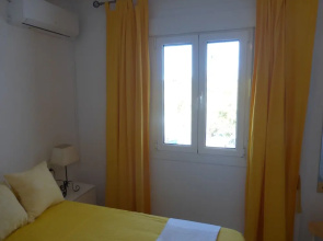 Nice 2 Bedroom Apartment