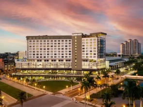 Luminary Hotel & Co., Autograph Hotels