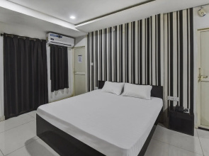 OYO 82390 Vr Guest House