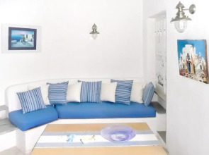 Villa With 3 Bedrooms in Paros, With Wonderful sea View, Pool Access a