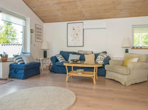 Modern Holiday Home in Ebeltoft Jutland With Jacuzzi